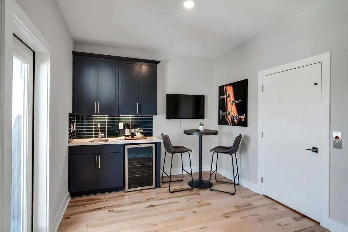 Side By Side Nash Homes - Relaxing Rooftop Patios Nashville Holiday home